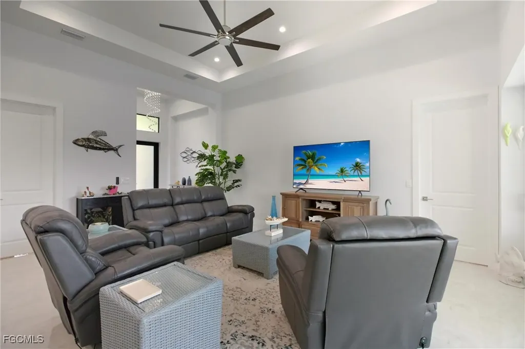1822 SW 48th Terrace Cape Coral FL 33914