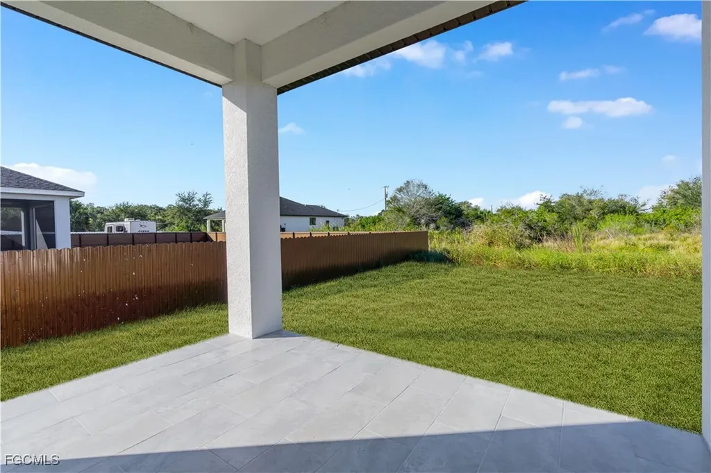 4700 Dora Avenue S Lehigh Acres FL 33974