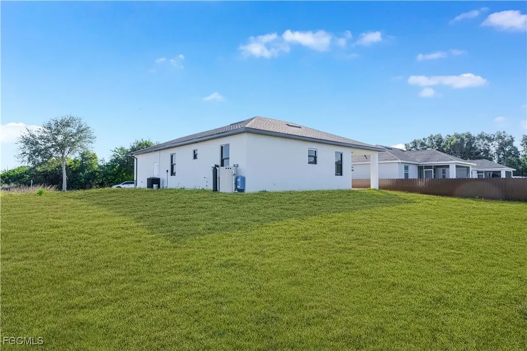 4700 Dora Avenue S Lehigh Acres FL 33974