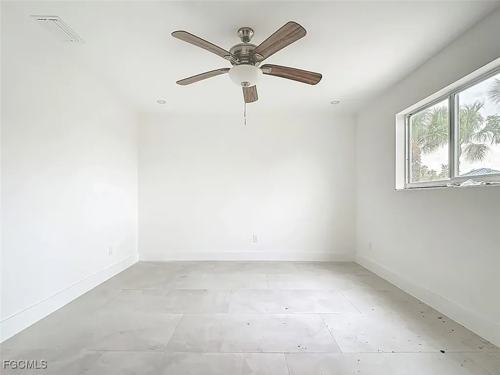 497 Lake Murex Circle Sanibel FL 33957