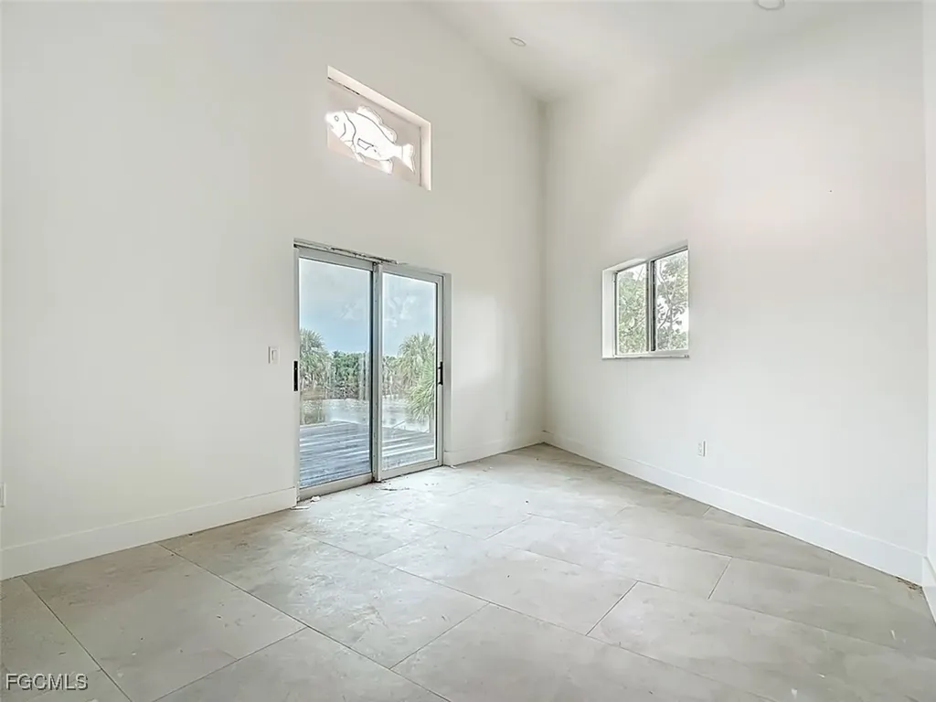 497 Lake Murex Circle Sanibel FL 33957