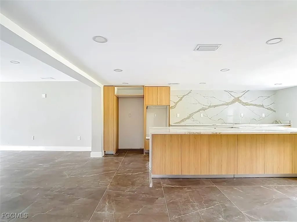 3784 Coquina Drive Sanibel FL 33957