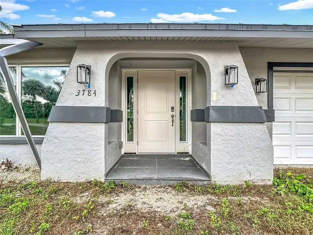 3784 Coquina Drive Sanibel FL 33957