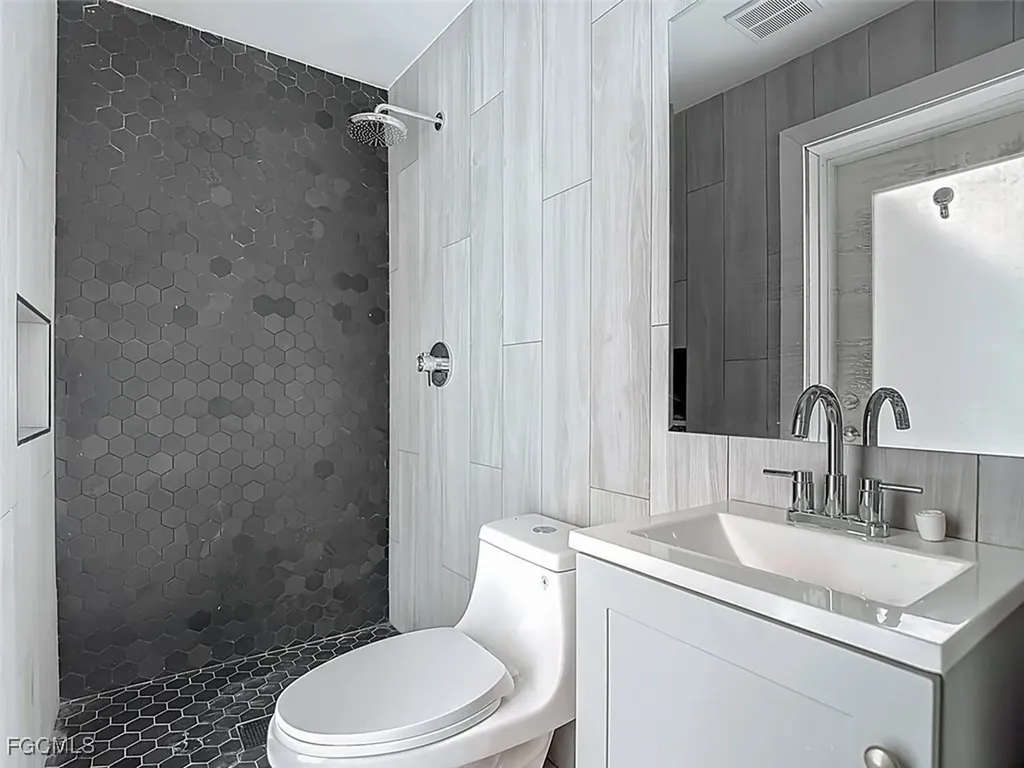 3784 Coquina Drive Sanibel FL 33957