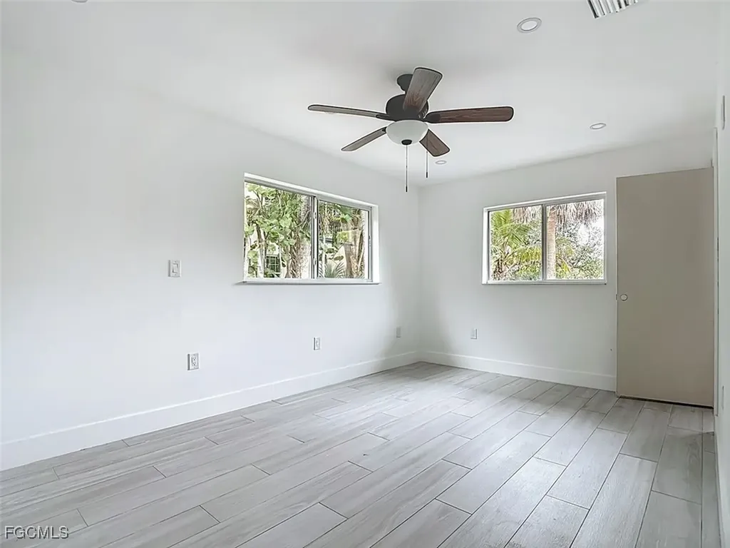 3784 Coquina Drive Sanibel FL 33957