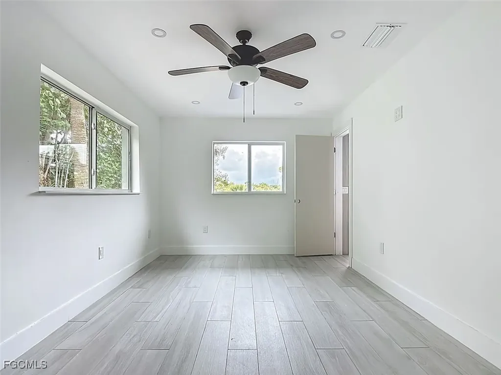 3784 Coquina Drive Sanibel FL 33957