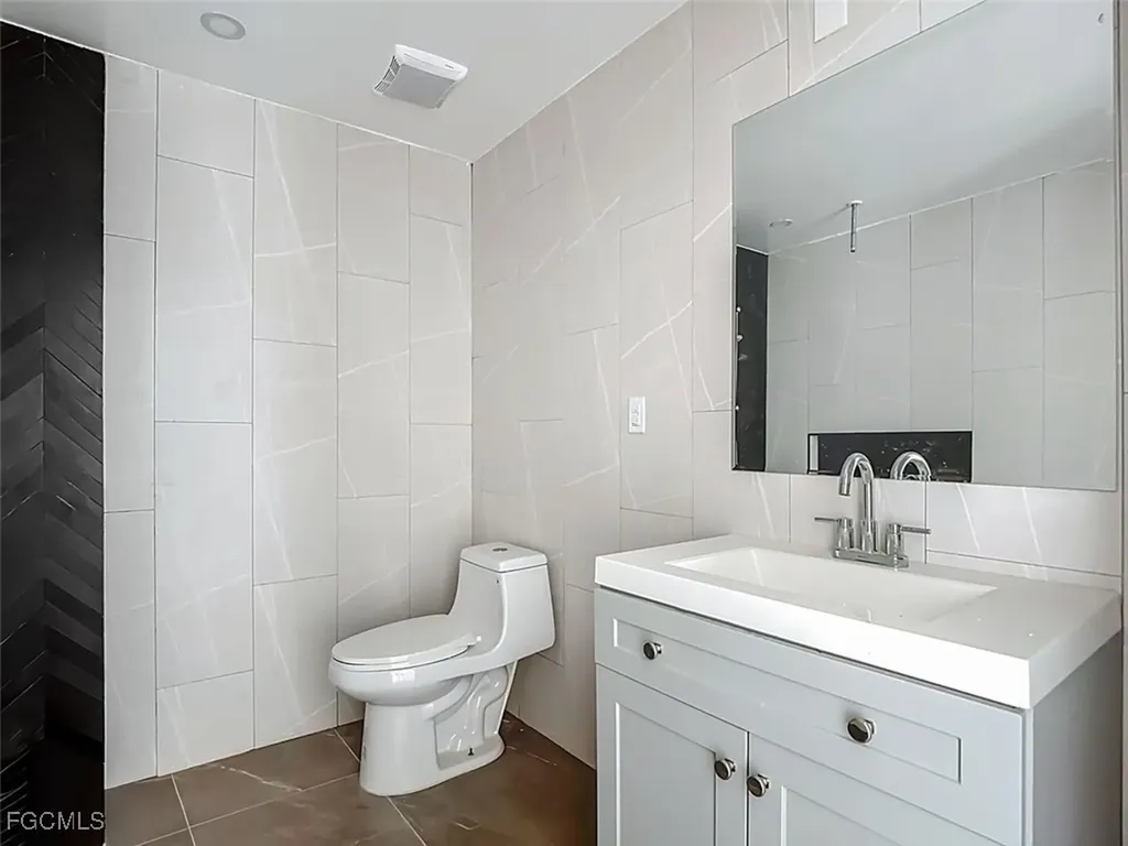 3784 Coquina Drive Sanibel FL 33957