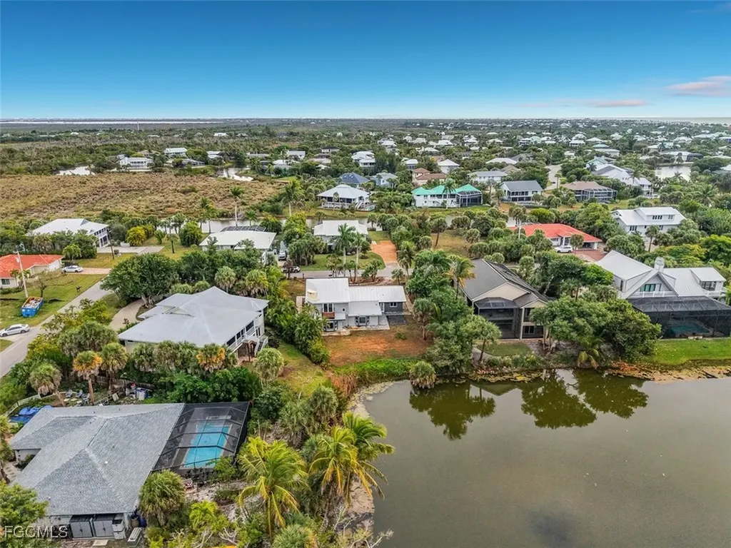 3784 Coquina Drive Sanibel FL 33957