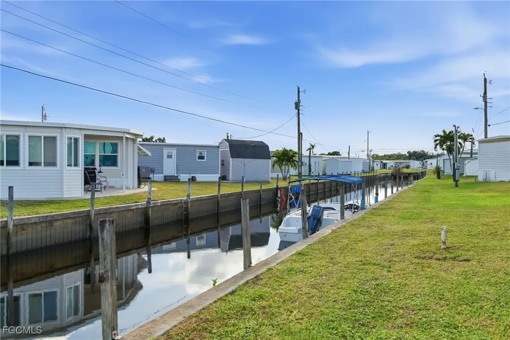 5558 Palm Beach Boulevard Fort Myers FL 33905