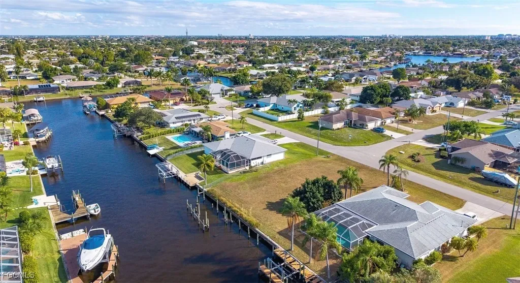 111 SE 37th Terrace Cape Coral FL 33904