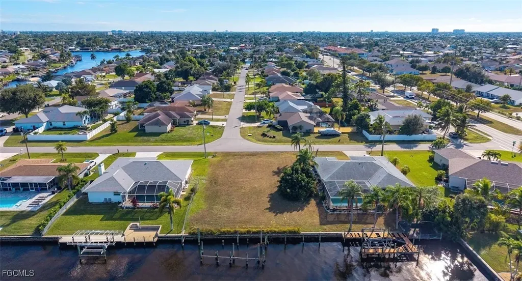111 SE 37th Terrace Cape Coral FL 33904