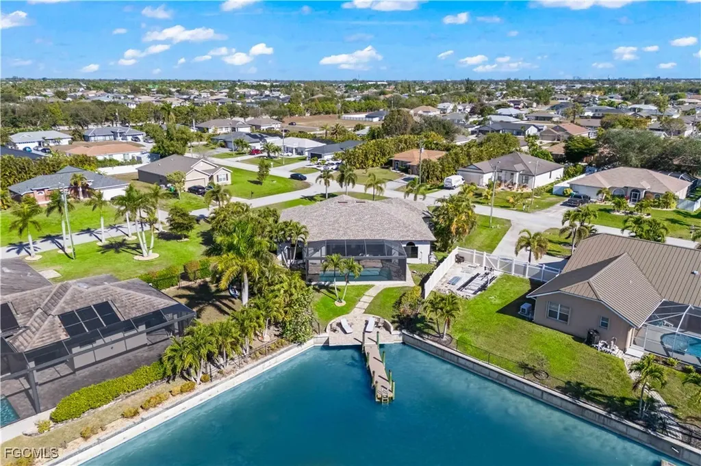 1304 SW 25th Terrace Cape Coral FL 33914