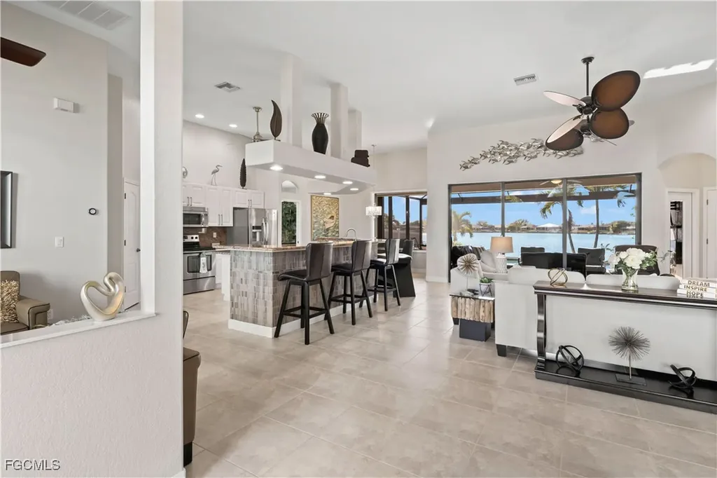 1304 SW 25th Terrace Cape Coral FL 33914