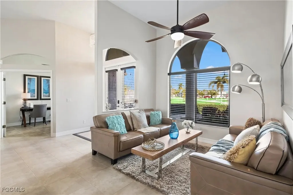 1304 SW 25th Terrace Cape Coral FL 33914