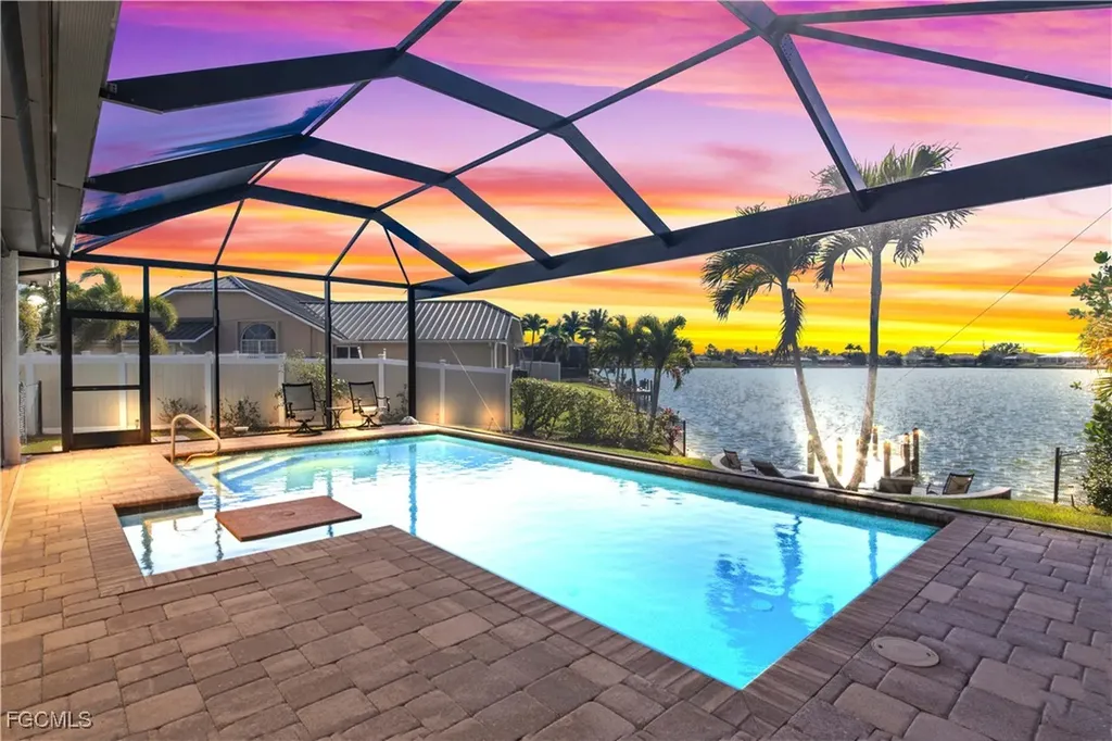 1304 SW 25th Terrace Cape Coral FL 33914