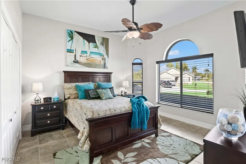 1304 SW 25th Terrace Cape Coral FL 33914