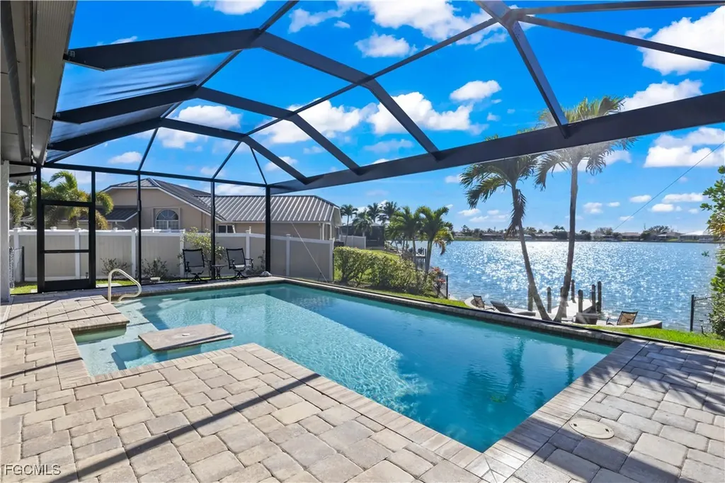 1304 SW 25th Terrace Cape Coral FL 33914