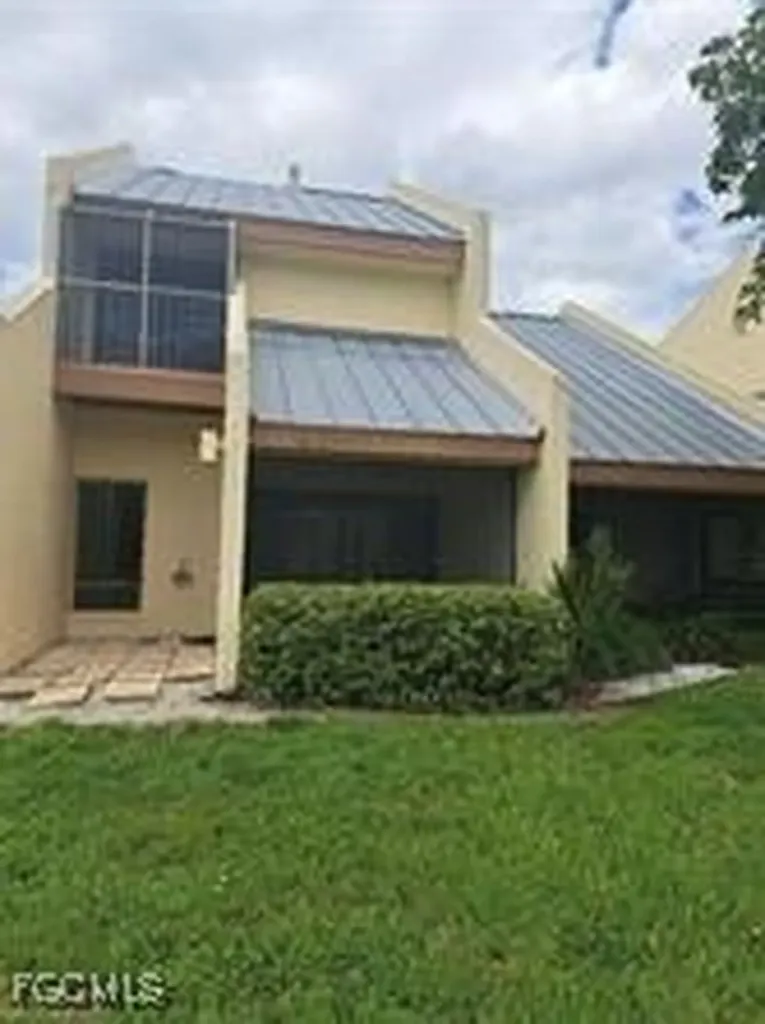 8805 Lateen Lane Fort Myers FL 33919