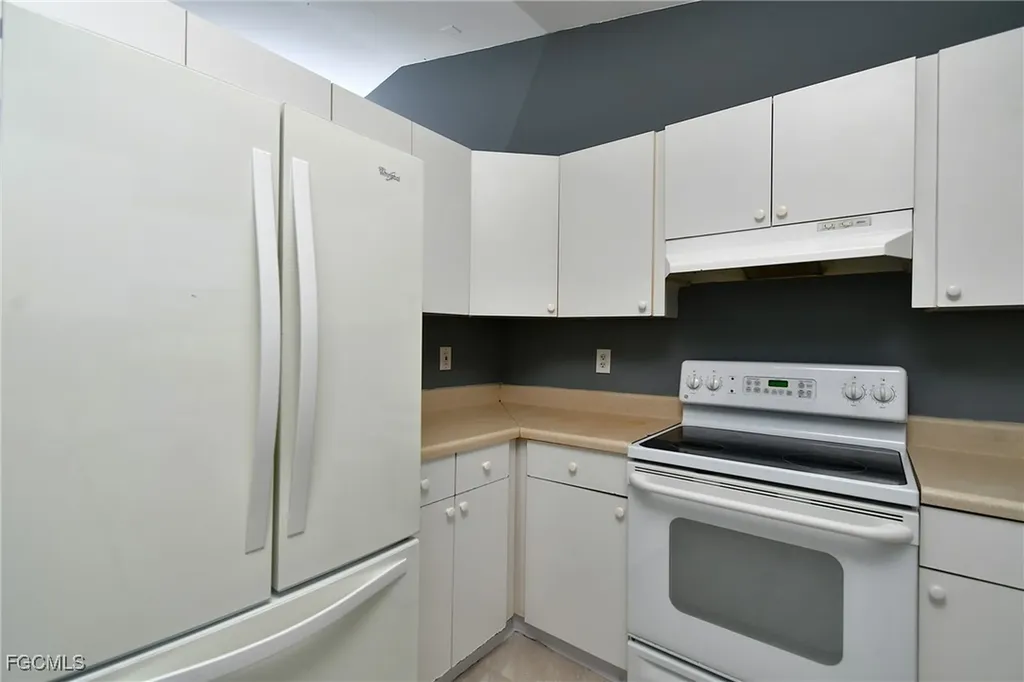 2405/2407 Mansfield Avenue S Lehigh Acres FL 33973