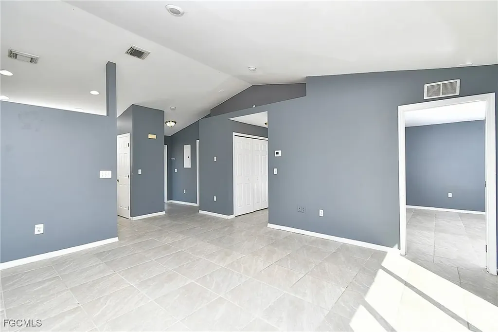 2405/2407 Mansfield Avenue S Lehigh Acres FL 33973