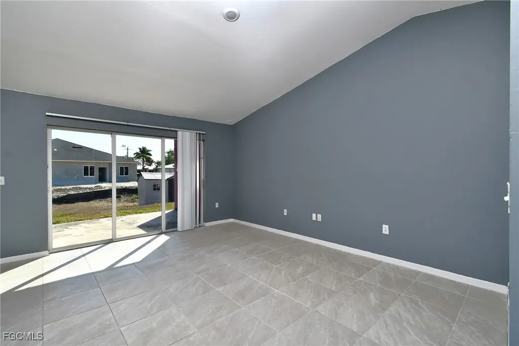 2405/2407 Mansfield Avenue S Lehigh Acres FL 33973