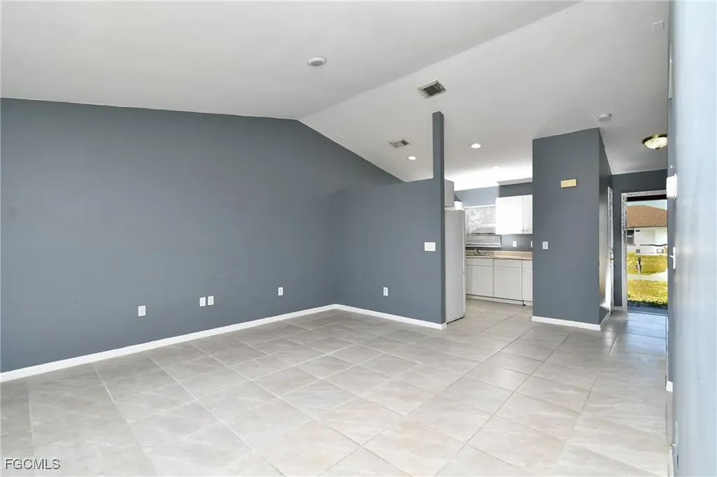 2405/2407 Mansfield Avenue S Lehigh Acres FL 33973