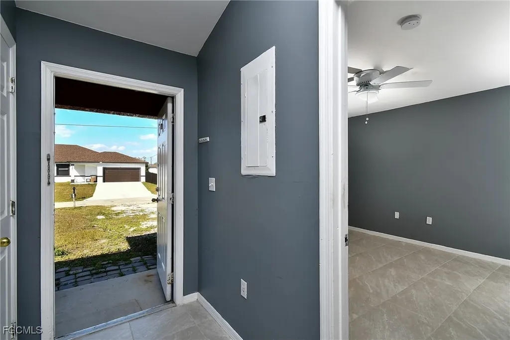 2405/2407 Mansfield Avenue S Lehigh Acres FL 33973