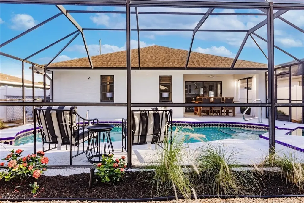 842 99th Avenue N Naples FL 34108