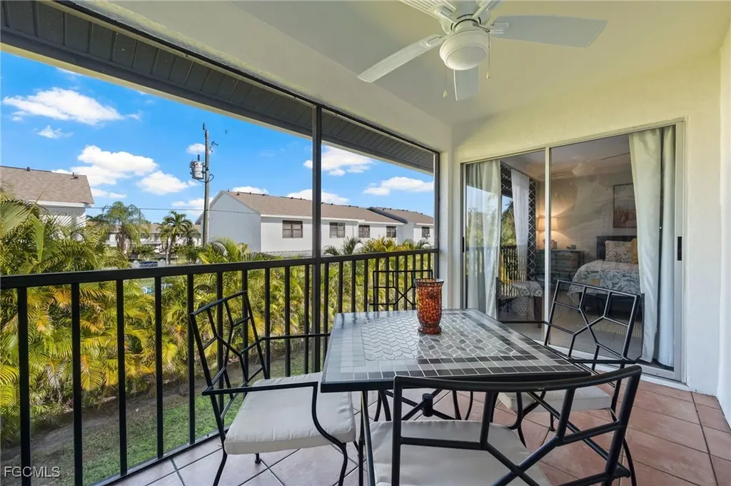 1519 Cape Coral Parkway W Cape Coral FL 33914
