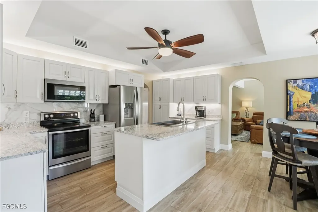 8380 Aqua Cove Lane North Fort Myers FL 33903