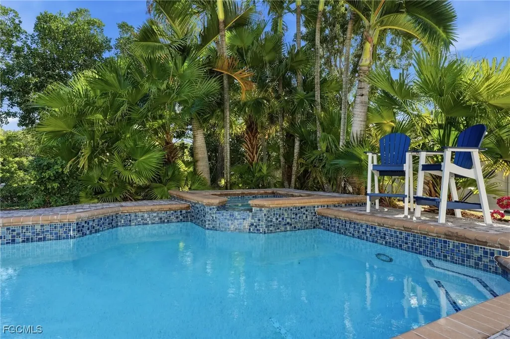 8380 Aqua Cove Lane North Fort Myers FL 33903