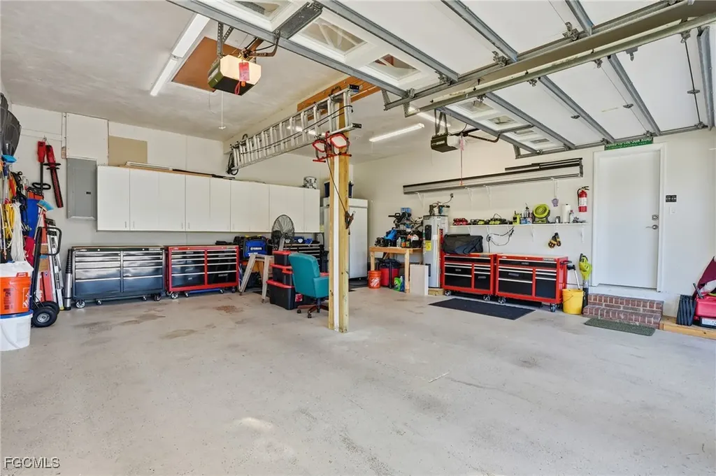 8380 Aqua Cove Lane North Fort Myers FL 33903