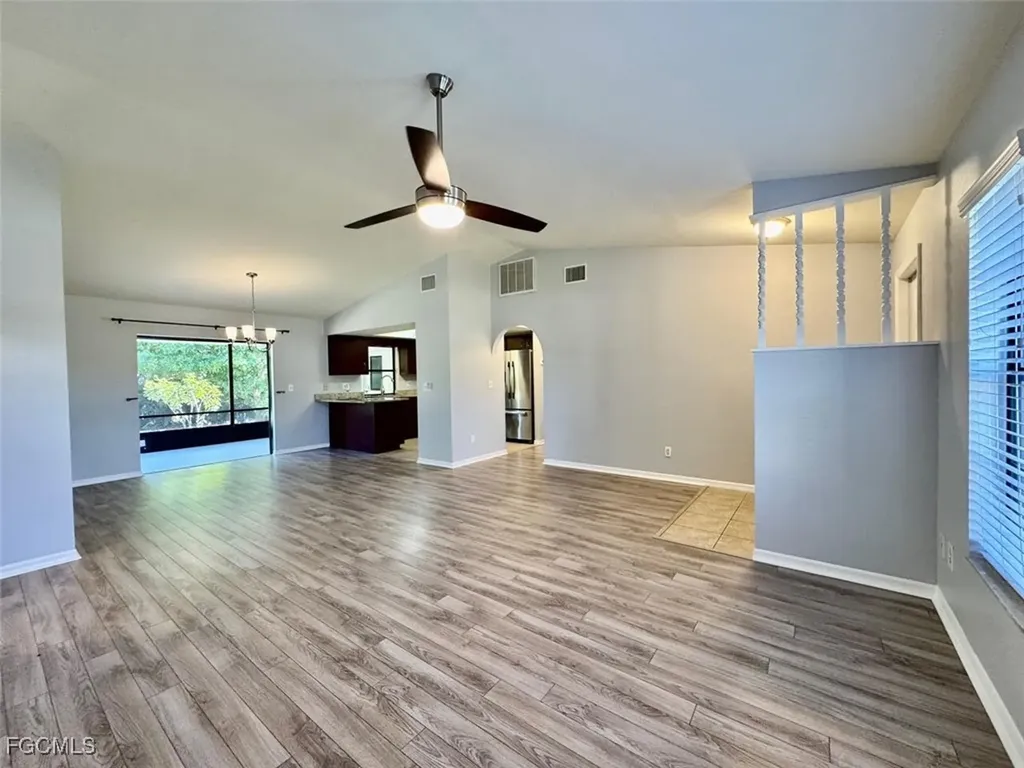 3725 SW 6th Avenue Cape Coral FL 33914