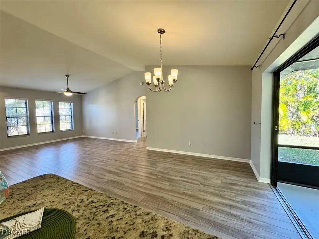 3725 SW 6th Avenue Cape Coral FL 33914