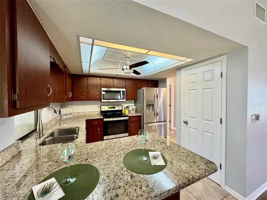3725 SW 6th Avenue Cape Coral FL 33914