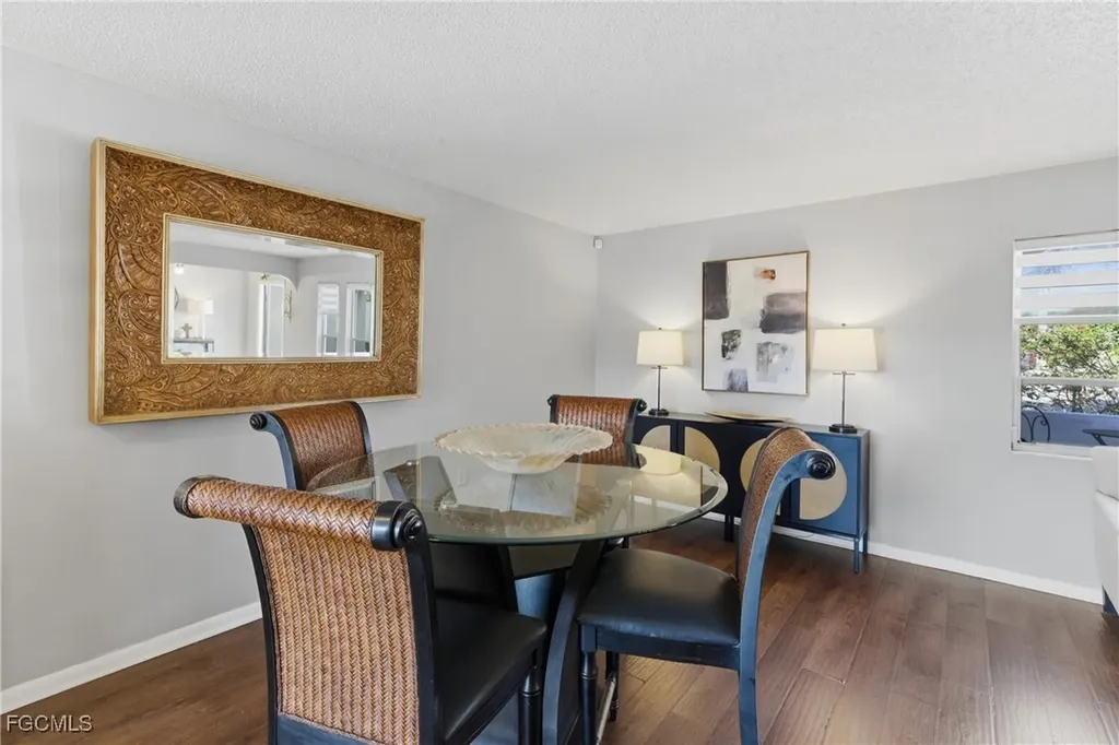4047 Country Club Boulevard Cape Coral FL 33904