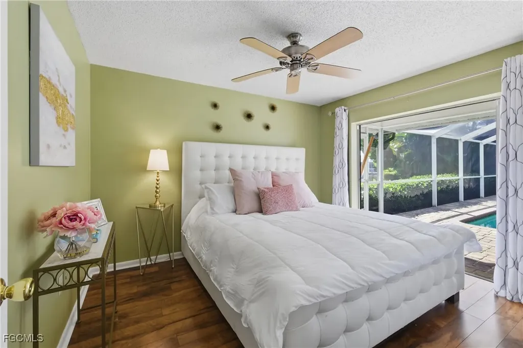 4047 Country Club Boulevard Cape Coral FL 33904