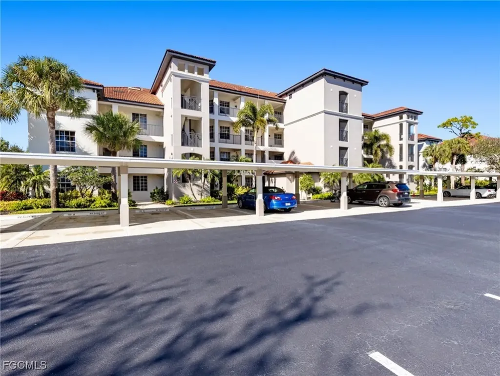 Estero FL, 20930 Island Sound Circle, Unit 204