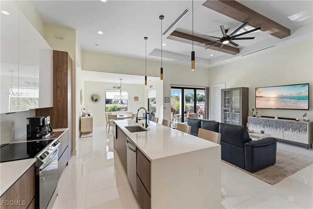 1620 NE 10th Lane Cape Coral FL 33909