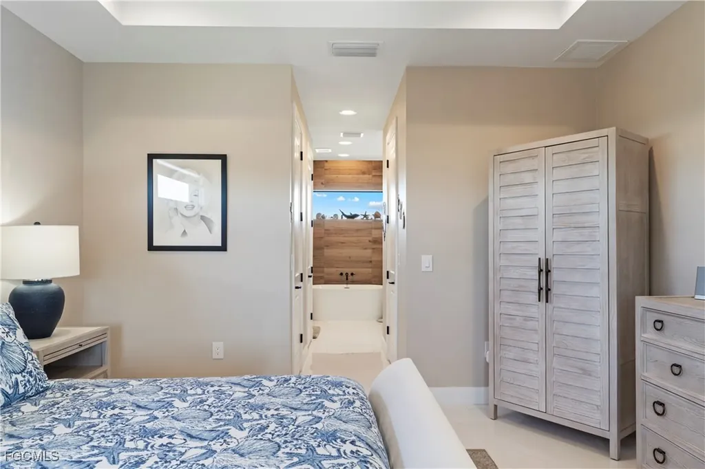 1620 NE 10th Lane Cape Coral FL 33909