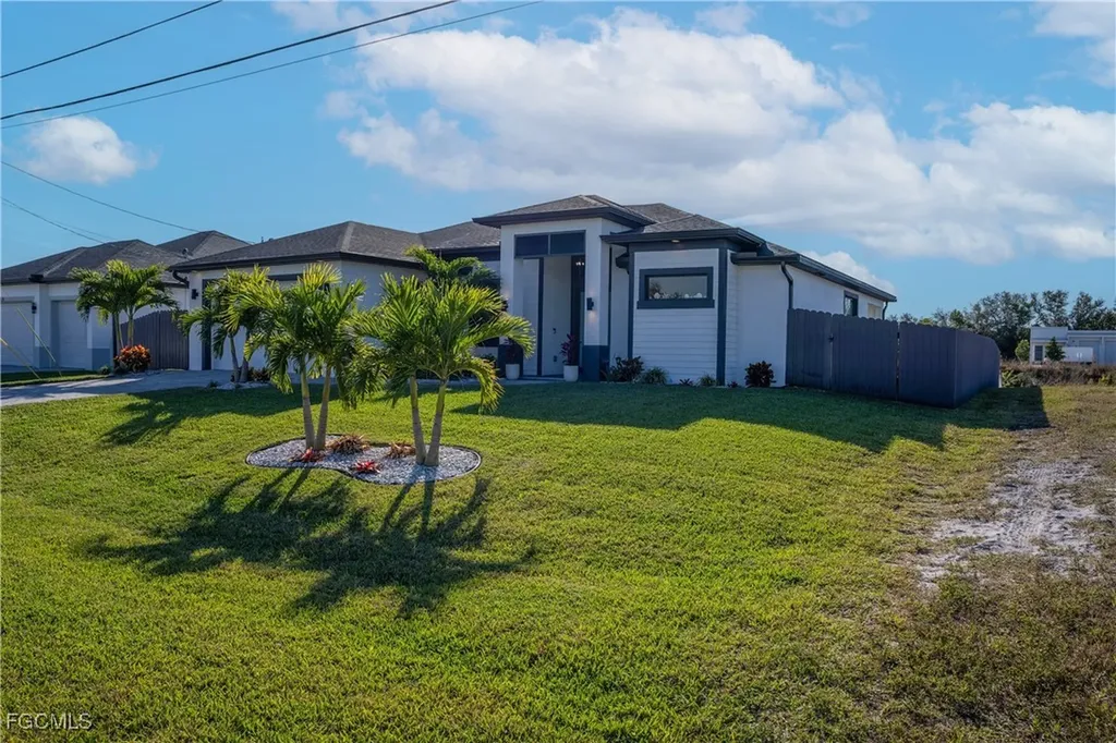 1620 NE 10th Lane Cape Coral FL 33909