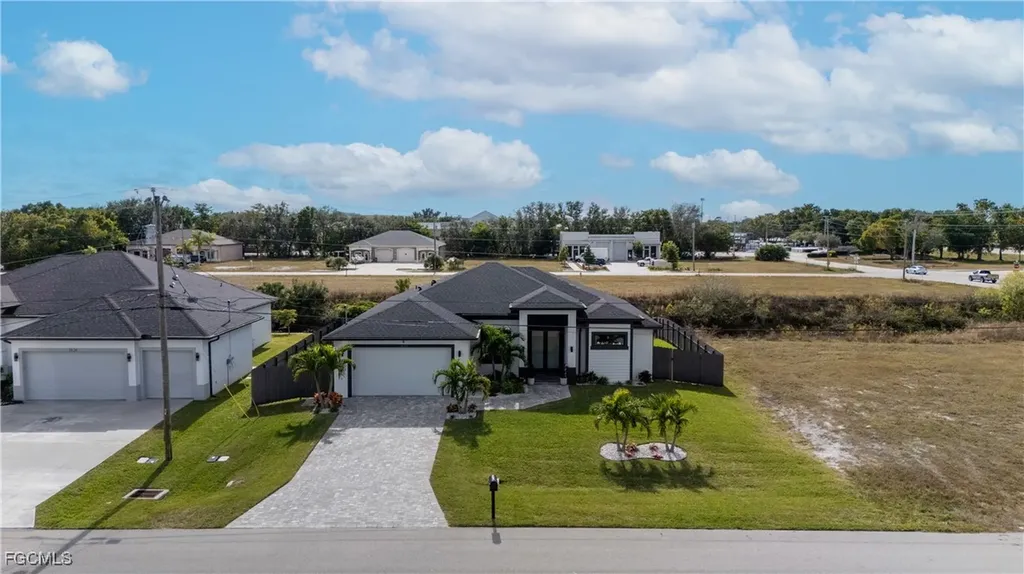 1620 NE 10th Lane Cape Coral FL 33909
