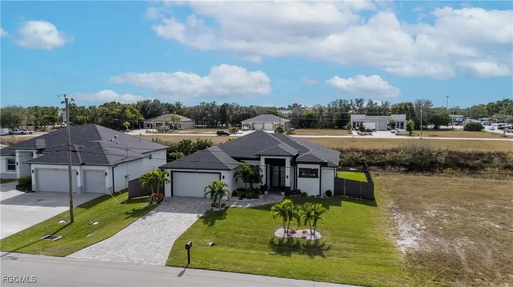 1620 NE 10th Lane Cape Coral FL 33909