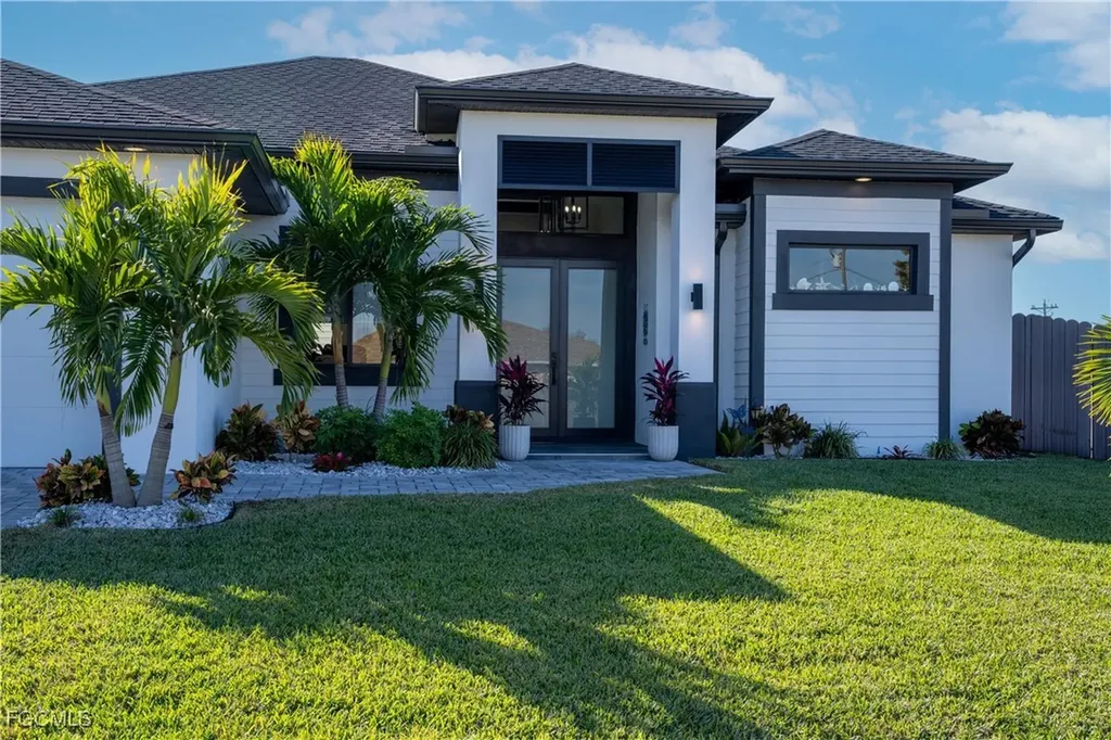 1620 NE 10th Lane Cape Coral FL 33909