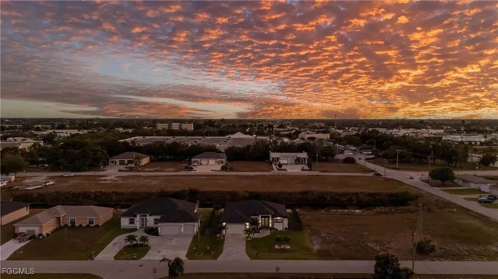 1620 NE 10th Lane Cape Coral FL 33909