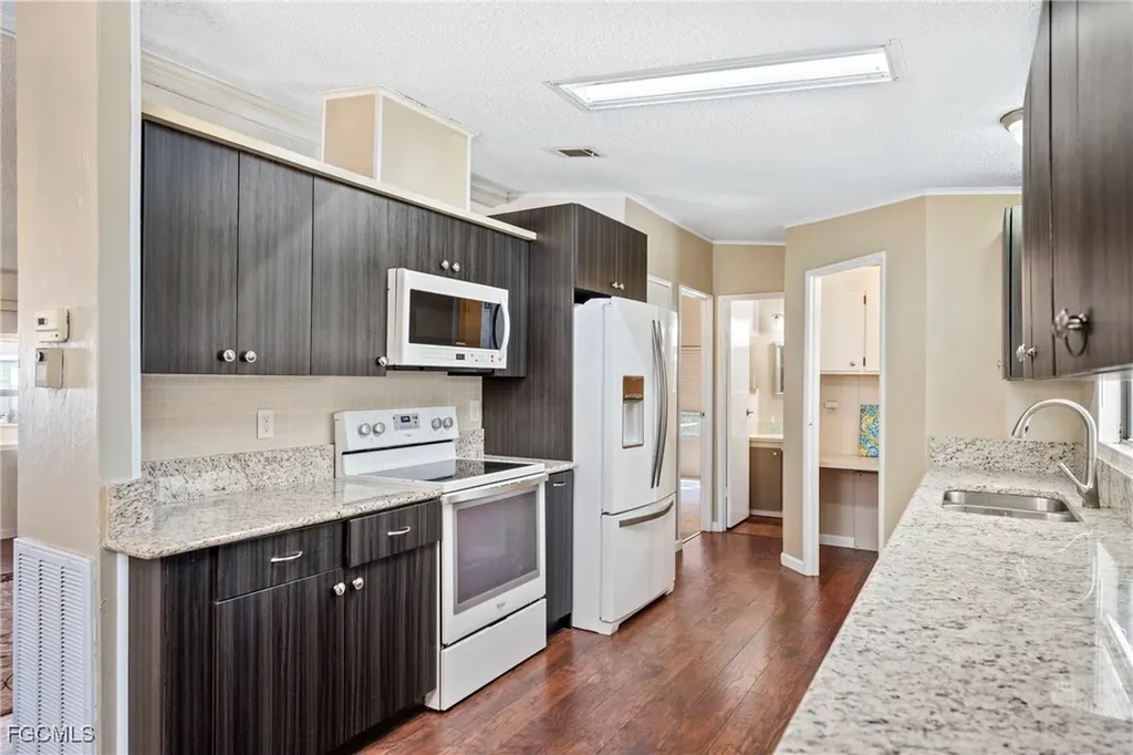 9814 Creekwood Lane Fort Myers FL 33905