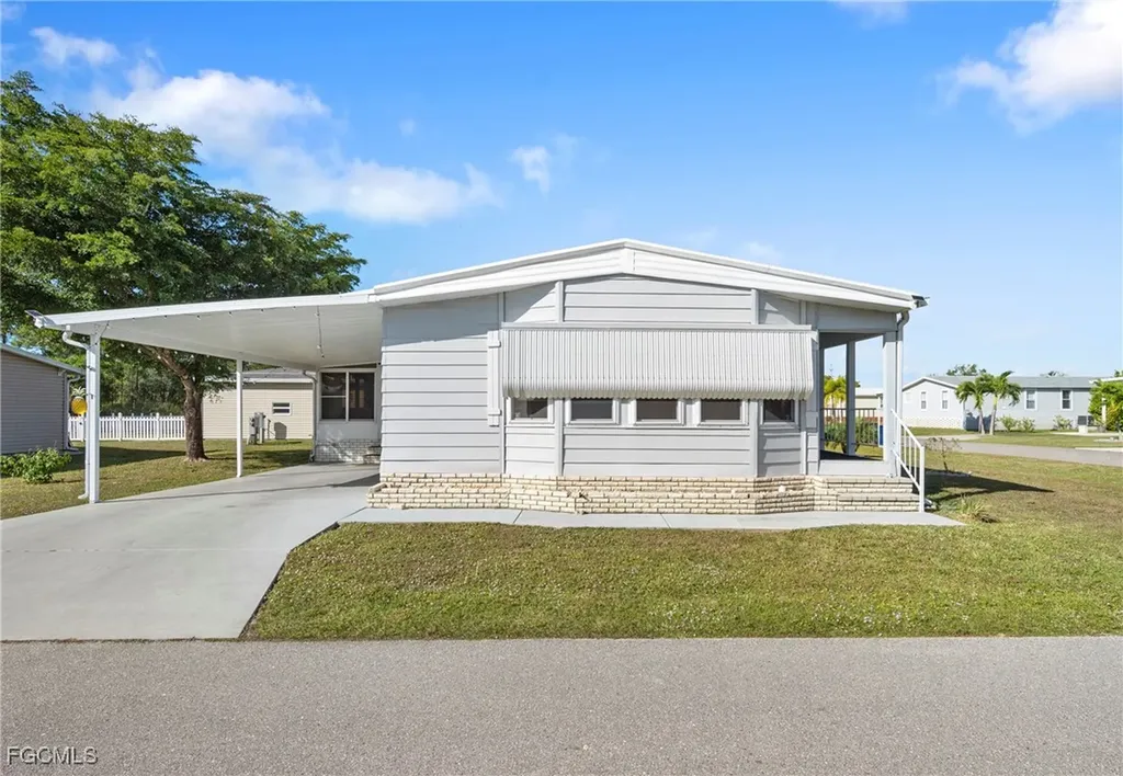 9814 Creekwood Lane Fort Myers FL 33905