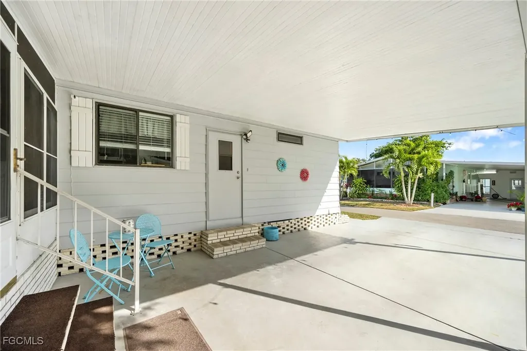 9814 Creekwood Lane Fort Myers FL 33905