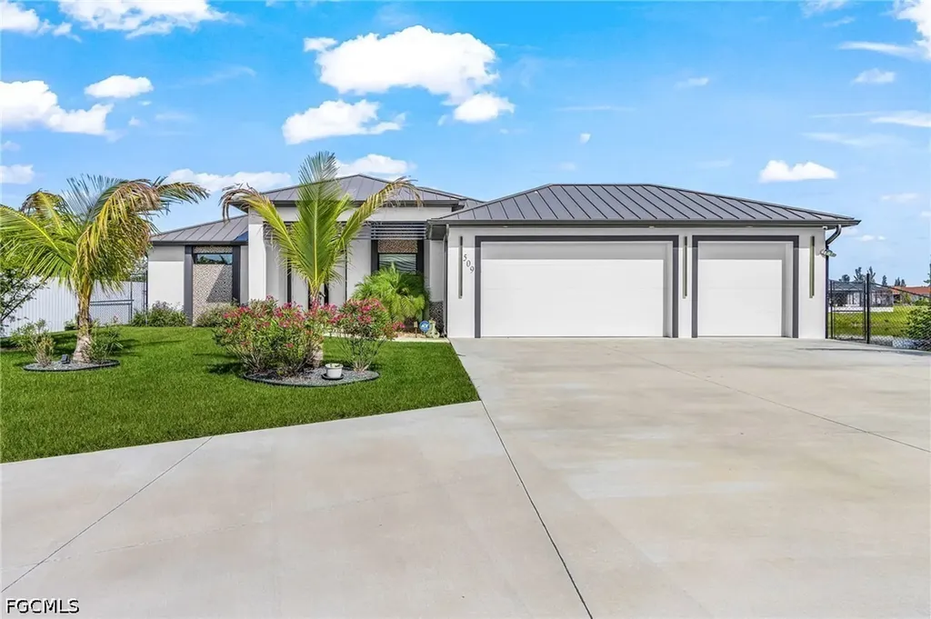 509 NE 5th Terrace Cape Coral FL 33909