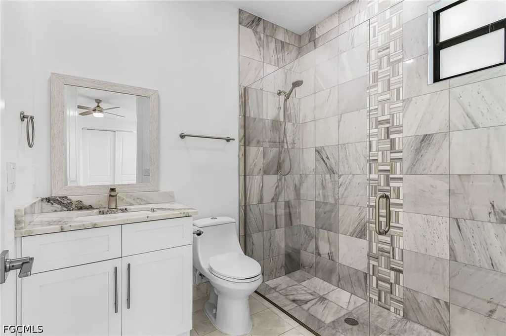509 NE 5th Terrace Cape Coral FL 33909